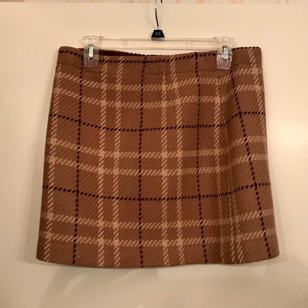 J Crew Plaid Tan & Brown Skirt - Picture 5 of 5